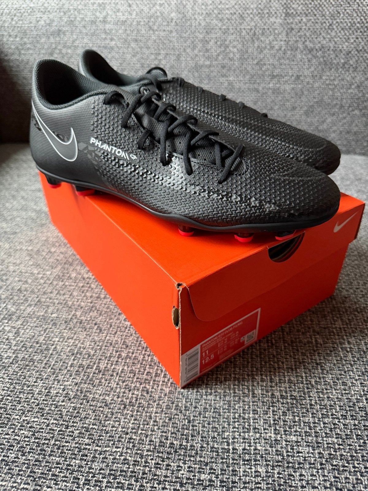 Nike Phantom GT2 Club FG/MG voetbalschoenen - Maat 45, Nieuw, Ophalen of Verzenden, Sportschoenen, Zwart