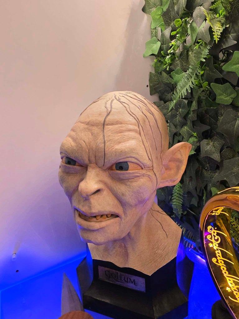 GOLLUM 3/4 Bust – LOTR Lord Of The Rings – SIDESHOW WETA, Ophalen, Zo goed als nieuw, Beeldje of Buste
