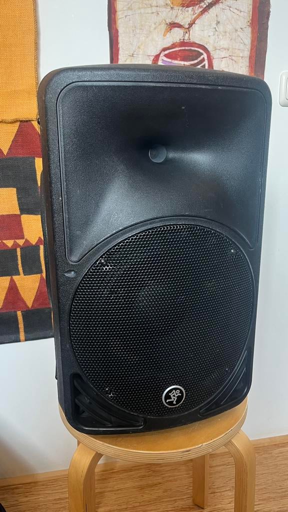Mackie SRM350 actieve speaker/monitor, Ophalen of Verzenden, Gebruikt, Minder dan 500 watt, Monitor(versterker)