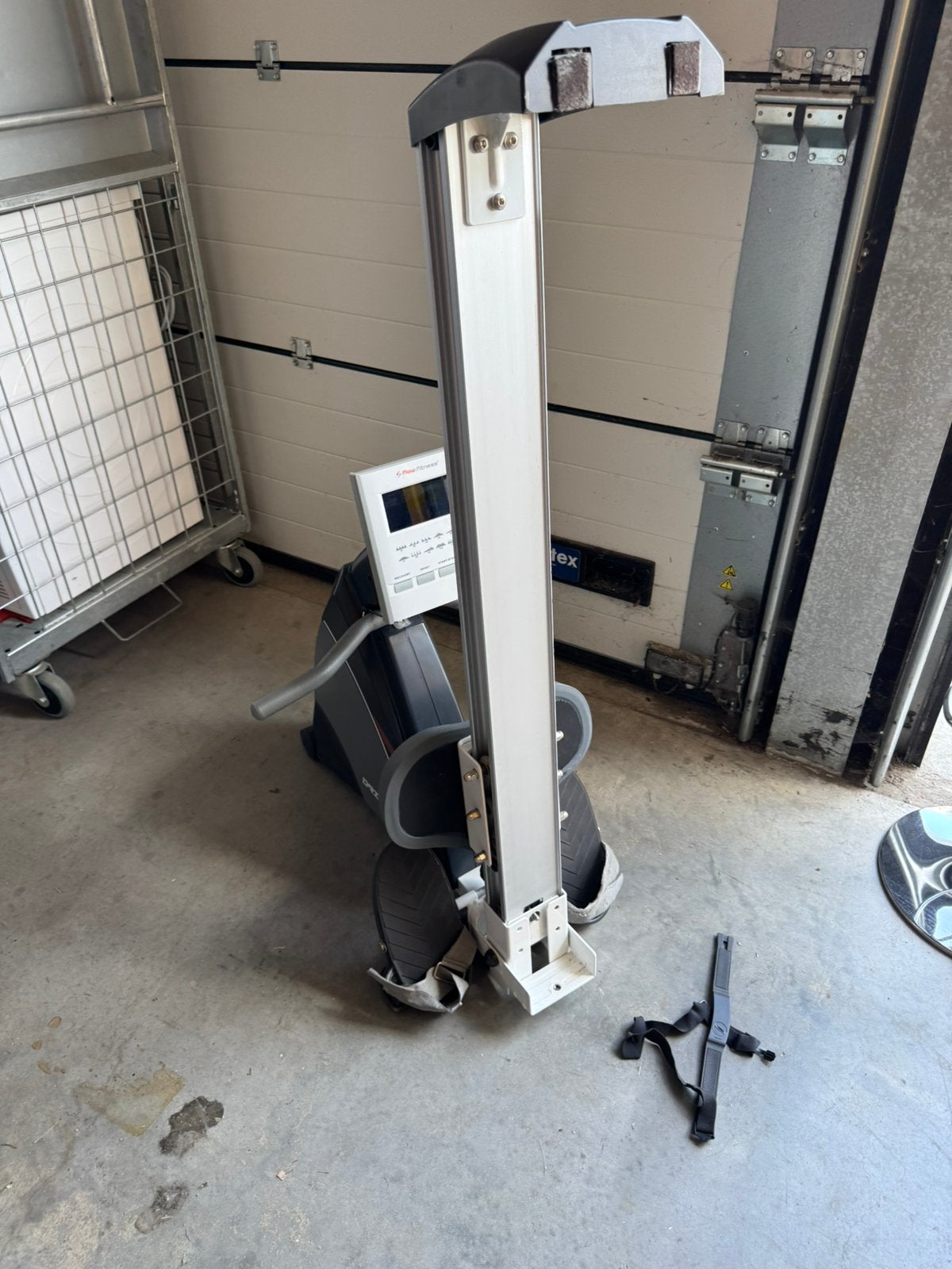 Flow Fitness Roei machine, Ophalen, Gebruikt