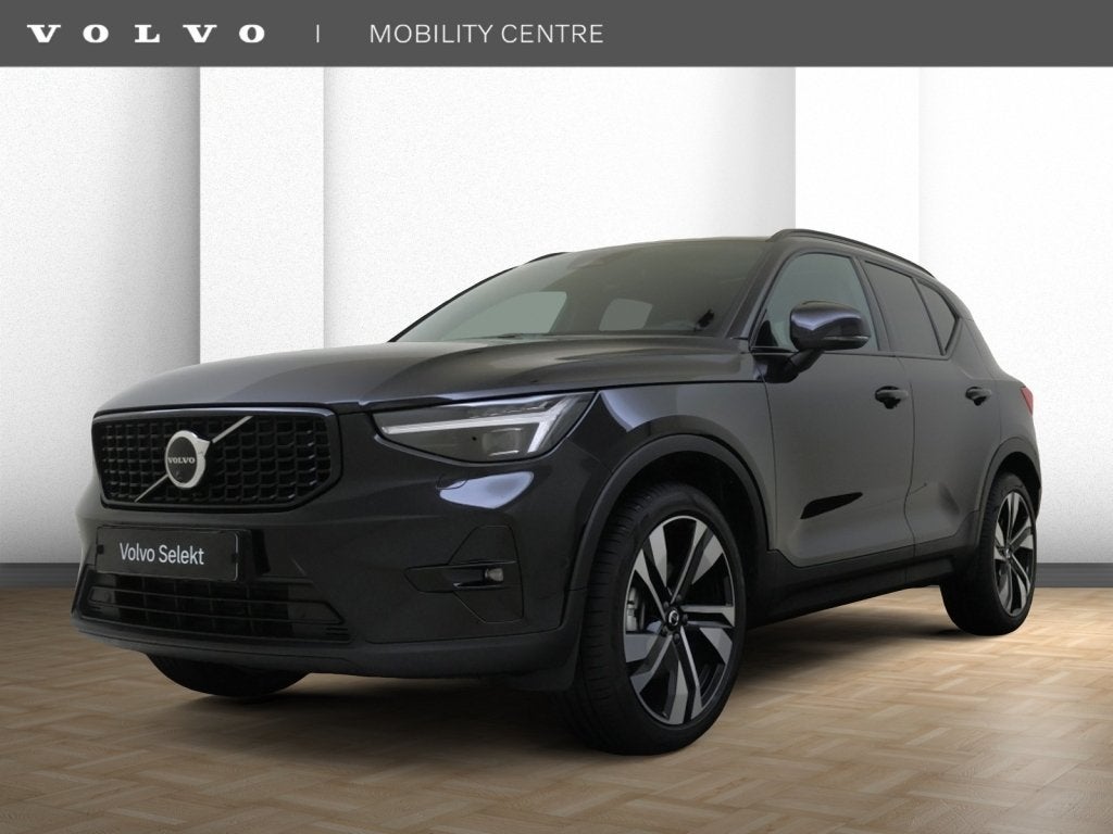 Volvo XC40 B4 Plus Dark | Pixel Led | Panoramadak | Trekhaak