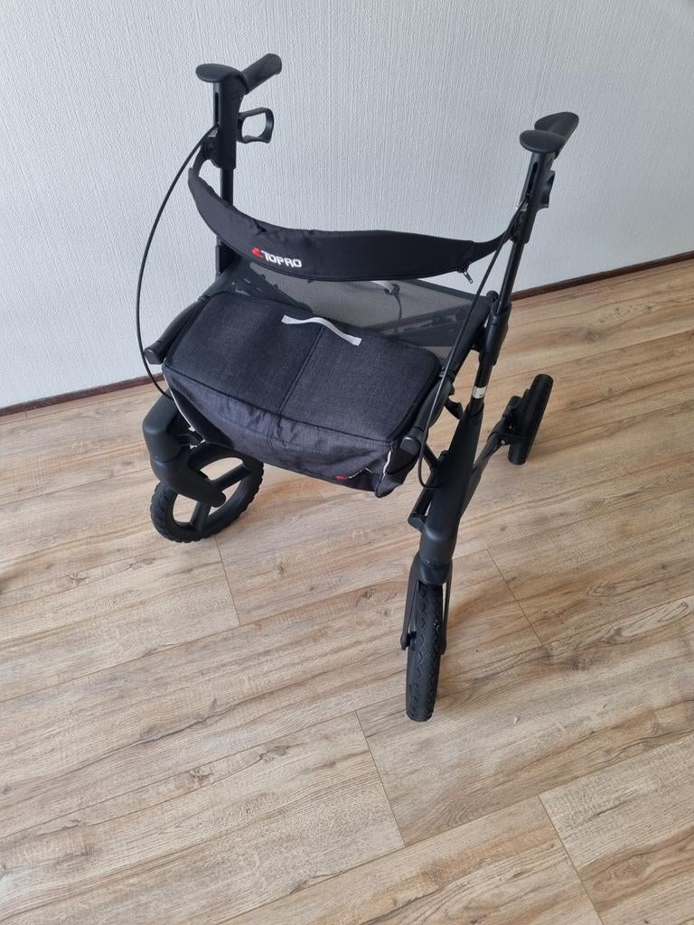 Rollator Topro Olympos ATR black series, Diversen, Ophalen, Opvouwbaar, Zo goed als nieuw