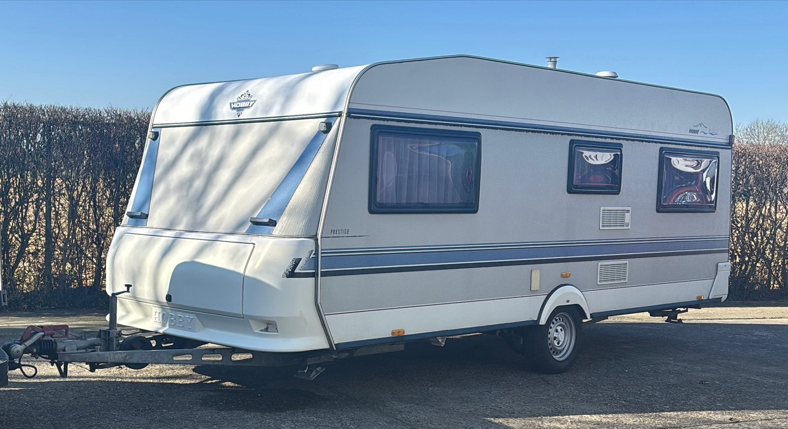 Hobby Prestige Caravan met XL voortent INCLUSIEF LUIFEL, Caravans en Kamperen, Caravans, Kachel, Rondzit, Hobby, Particulier