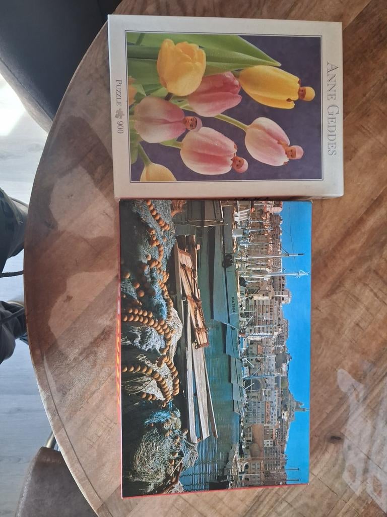 2 puzzels 900 stukjes en 1 van 1000, Ophalen, 500 t/m 1500 stukjes, Zo goed als nieuw, Legpuzzel