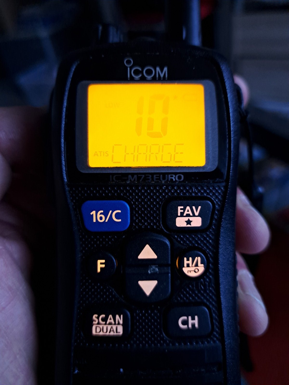 marifoon Icom IC-M73EURO Handheld  met BC-210 Rapid, Ophalen of Verzenden, Gebruikt, Zender en Ontvanger
