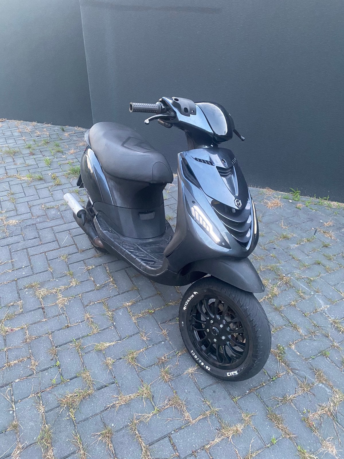 Piaggio zip 2000 70cc 2 takt sp vork WOK, Ophalen of Verzenden, Zo goed als nieuw, Blok