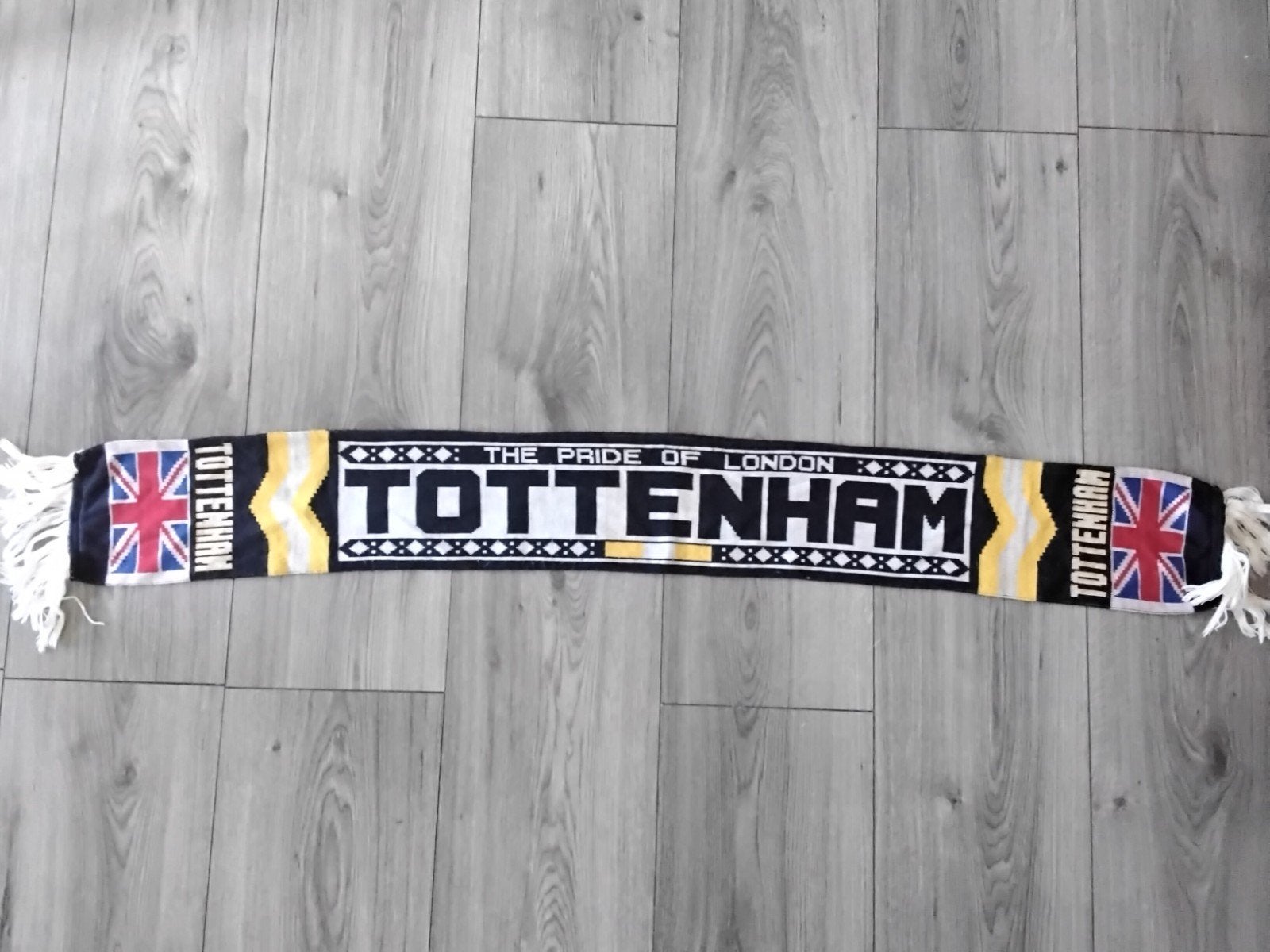 sjaal tottenham hotspur, Ophalen of Verzenden, Buitenlandse clubs, Vaantje of Sjaal