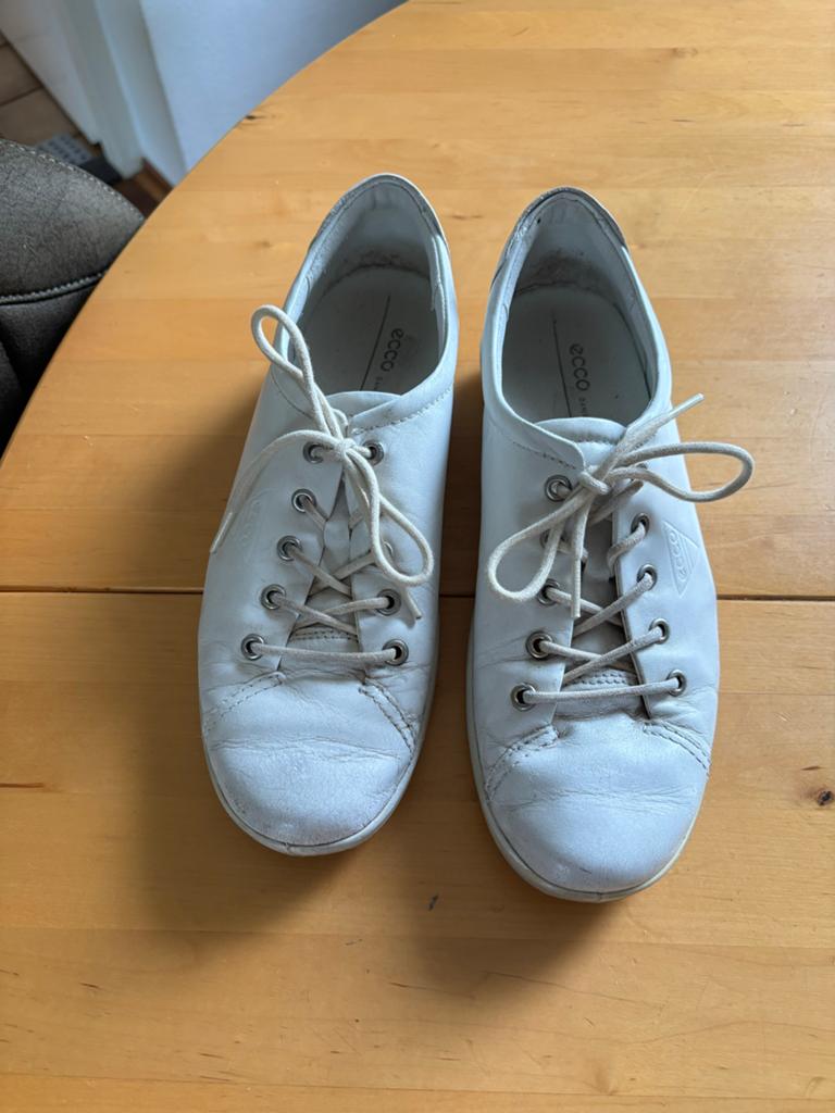 Ecco witte veterschoenen maat 40, Kleding | Dames, Schoenen, Ophalen of Verzenden, Gedragen, Wit, Sneakers of Gympen