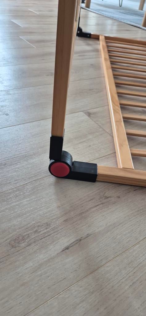 Rekje voor langs het matras, Ophalen, Eenpersoons, Hout, 140 cm