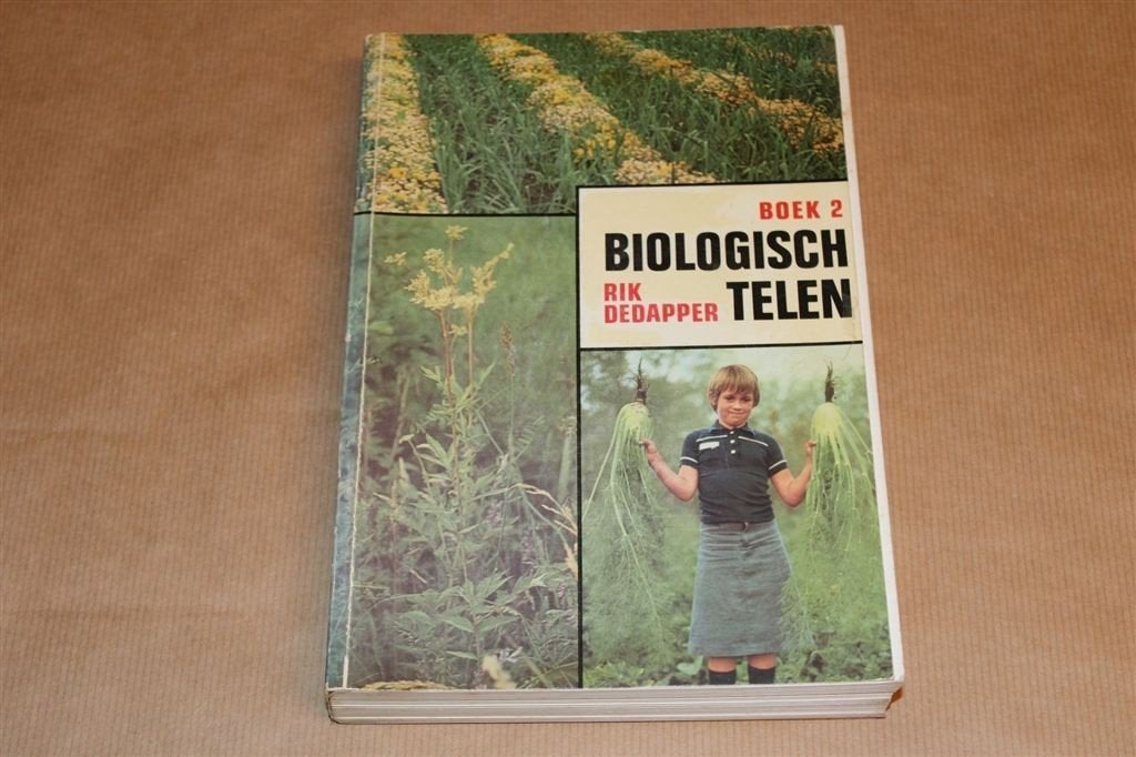 Vintage Boek Biologisch Telen 2 — Plantenbescherming, Ophalen of Verzenden, Gelezen