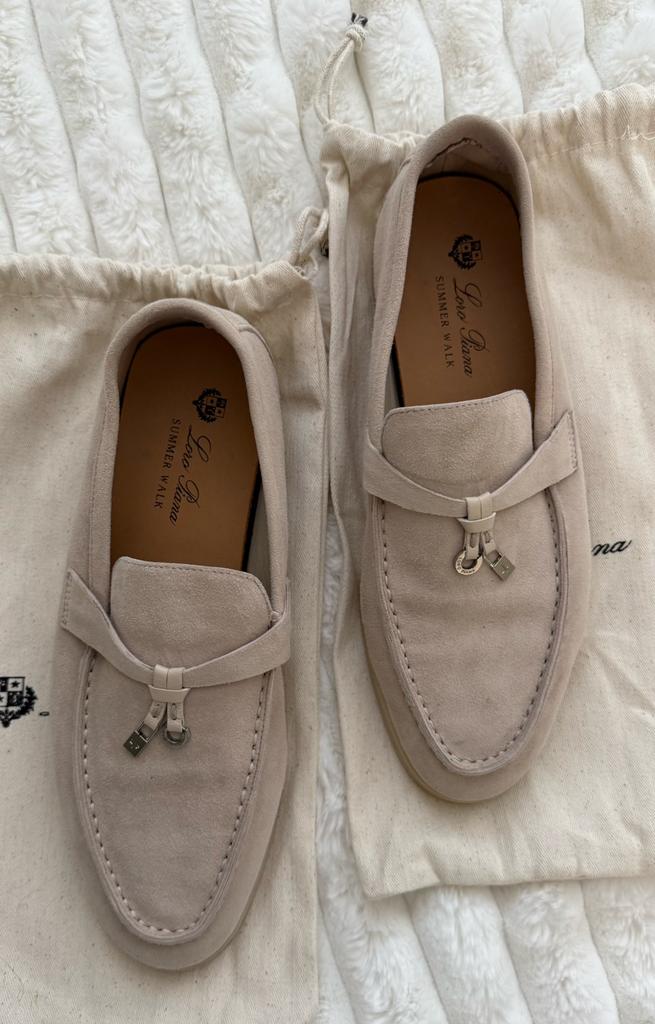 Loro Piana Instappers Dames, Kleding | Dames, Schoenen, Ophalen of Verzenden, Zo goed als nieuw, Beige, Instappers