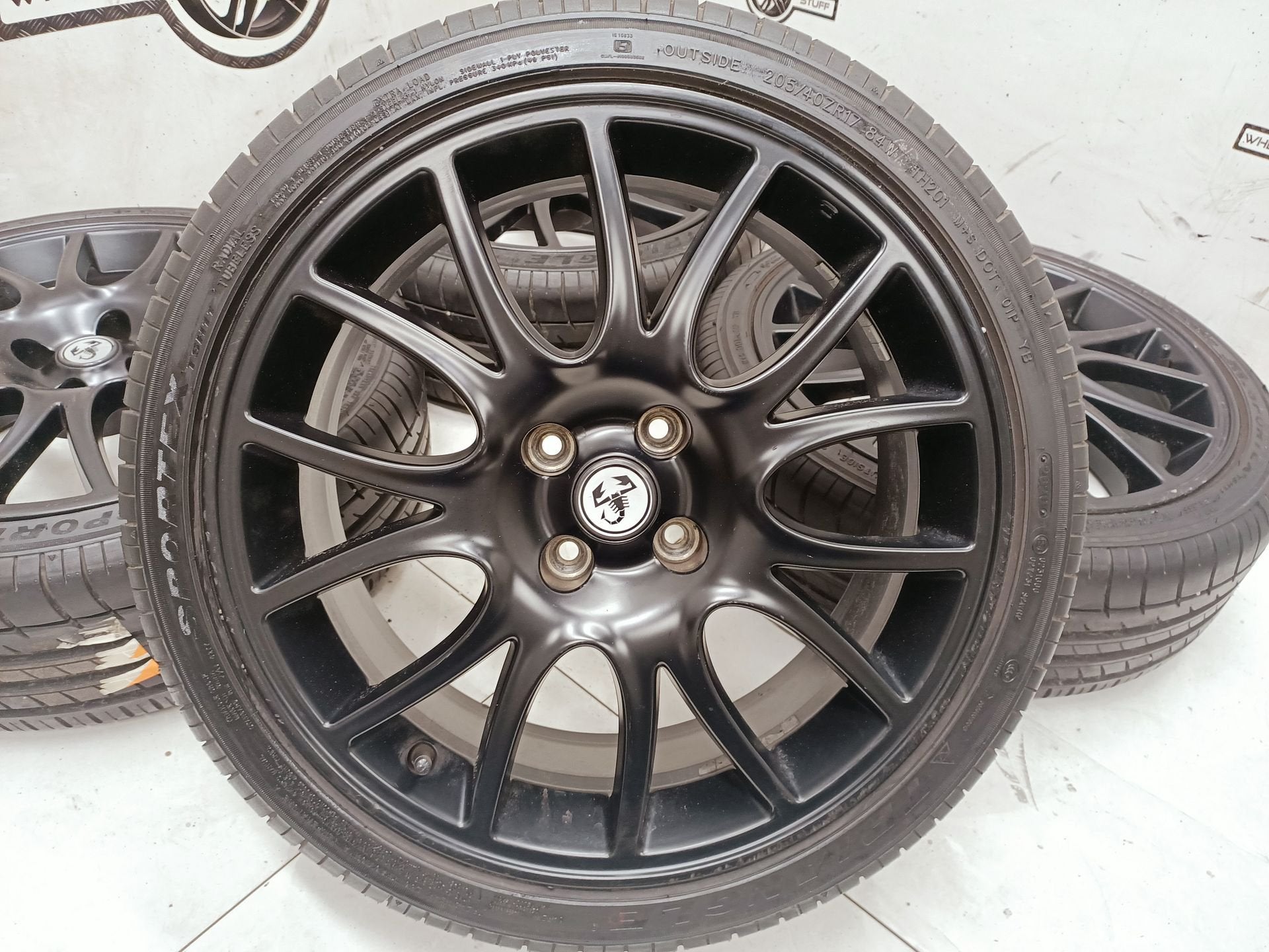 Fiat 500 595 Abarth Pista lichtmetaal velgen 17"inch 4x98, Gebruikt, -, -, Banden en Velgen
