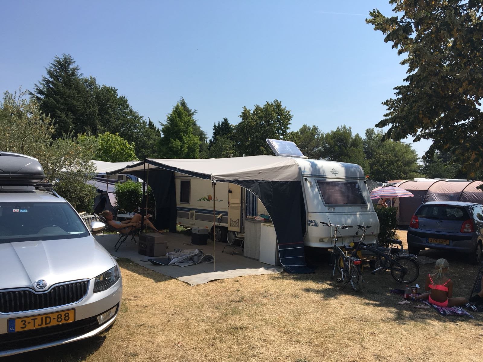 5 persoons tandemasser Hobby caravan in Porec Kroatië, Rondzit, Hobby, Airco, Particulier