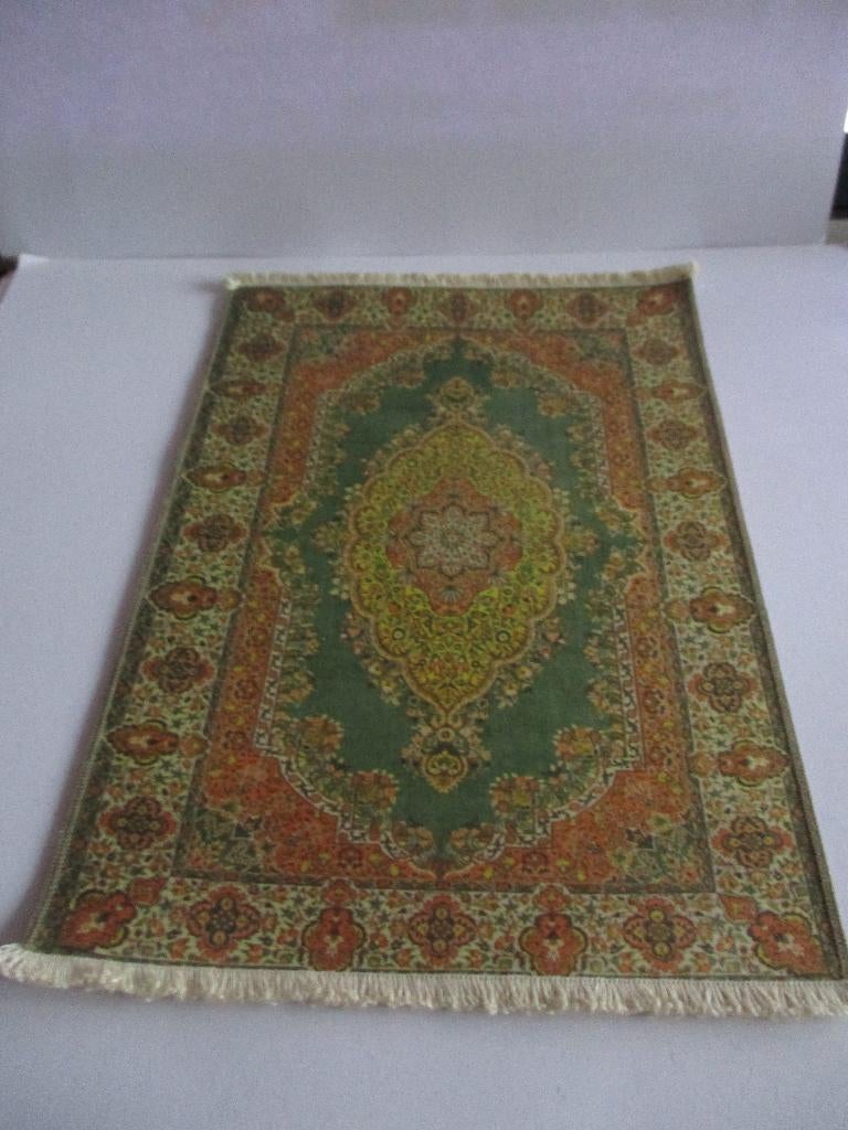 poppenhuis mooi vloerkleed gr. Merk Mini Mundus, Verzamelen, Ophalen of Verzenden, Zo goed als nieuw, Decoratie