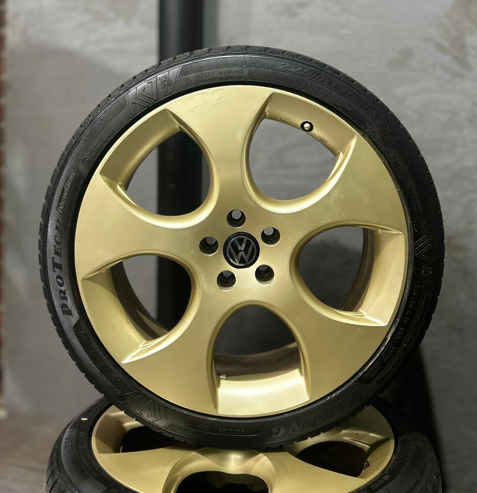 Orginele Detroit velgen 5x100 18 inch polo GTI goud, 18 inch, Banden en Velgen, Nieuw, Ophalen of Verzenden