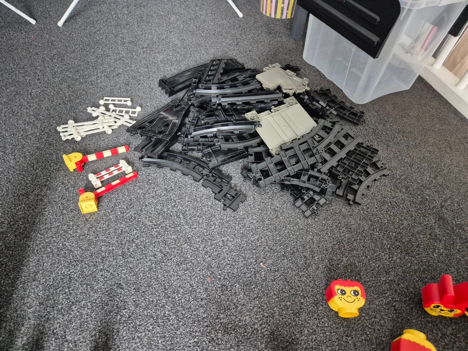 Te koop: veel duplo in totaal 3 bakken vol, Ophalen of Verzenden, Zo goed als nieuw, Duplo