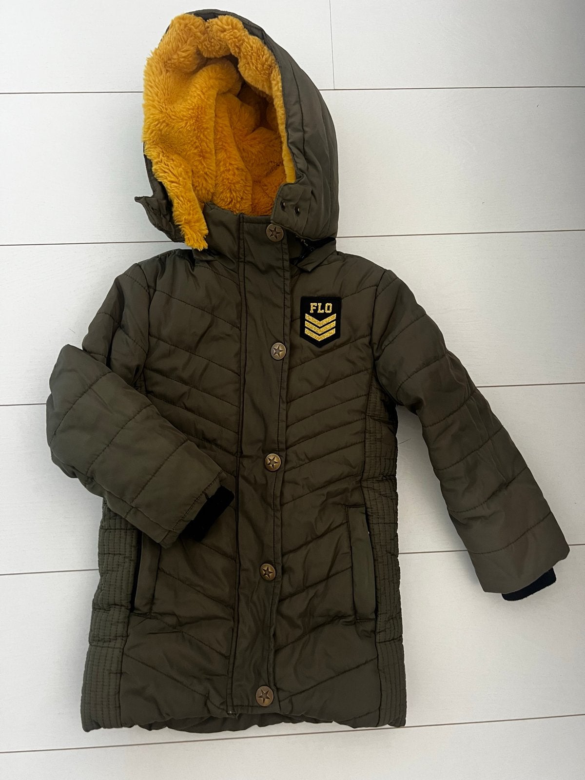 Stoere FLO winterjas maat 110 met warme voering, Kinderen en Baby's, Kinderkleding | Maat 110, Ophalen of Verzenden, Gebruikt