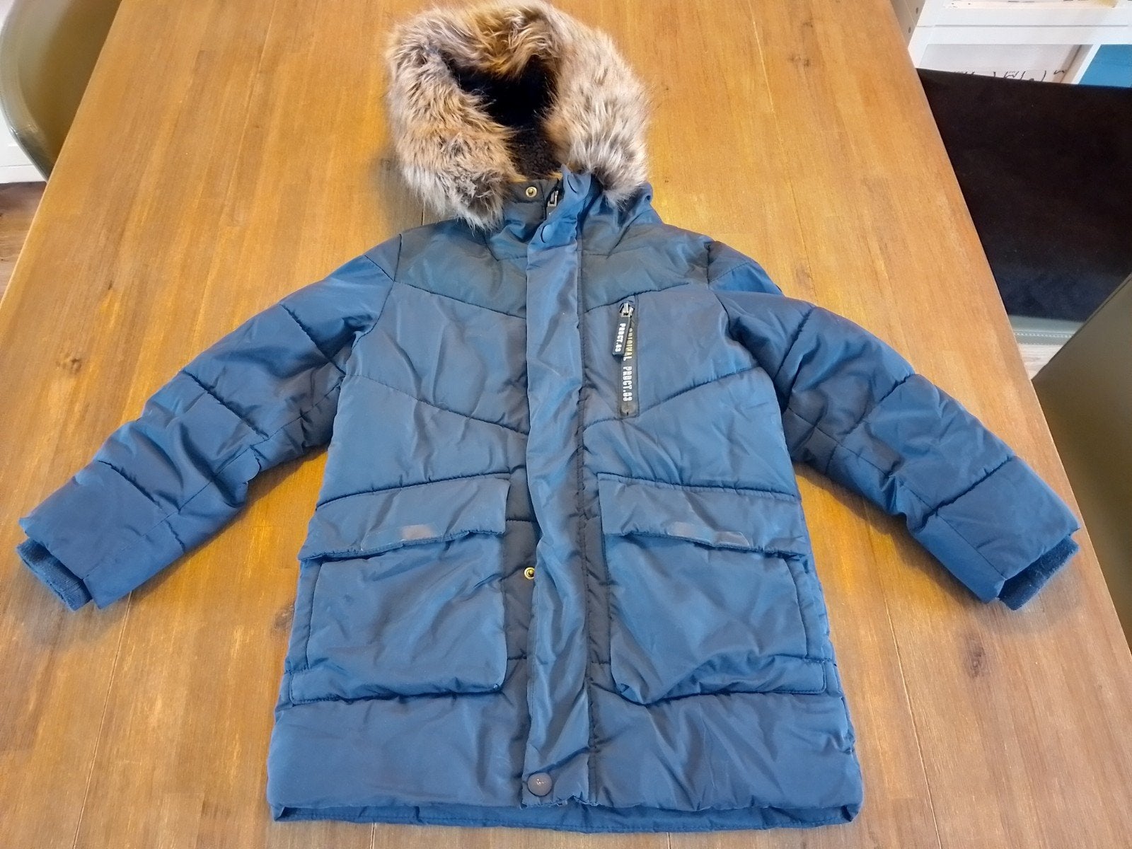 Winterjas voor een jongen, C&A, maat 122, Ophalen, Gebruikt, C&A, Jongen