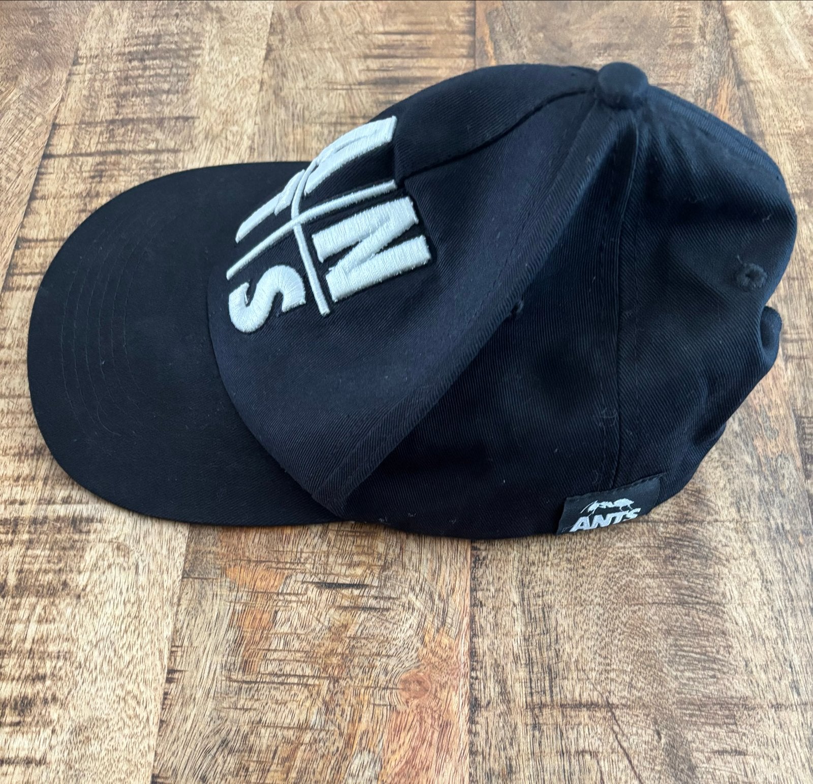 United Ants Ibiza pet zwart - Zo goed als nieuw, Ophalen of Verzenden, Zo goed als nieuw, One size fits all, Pet