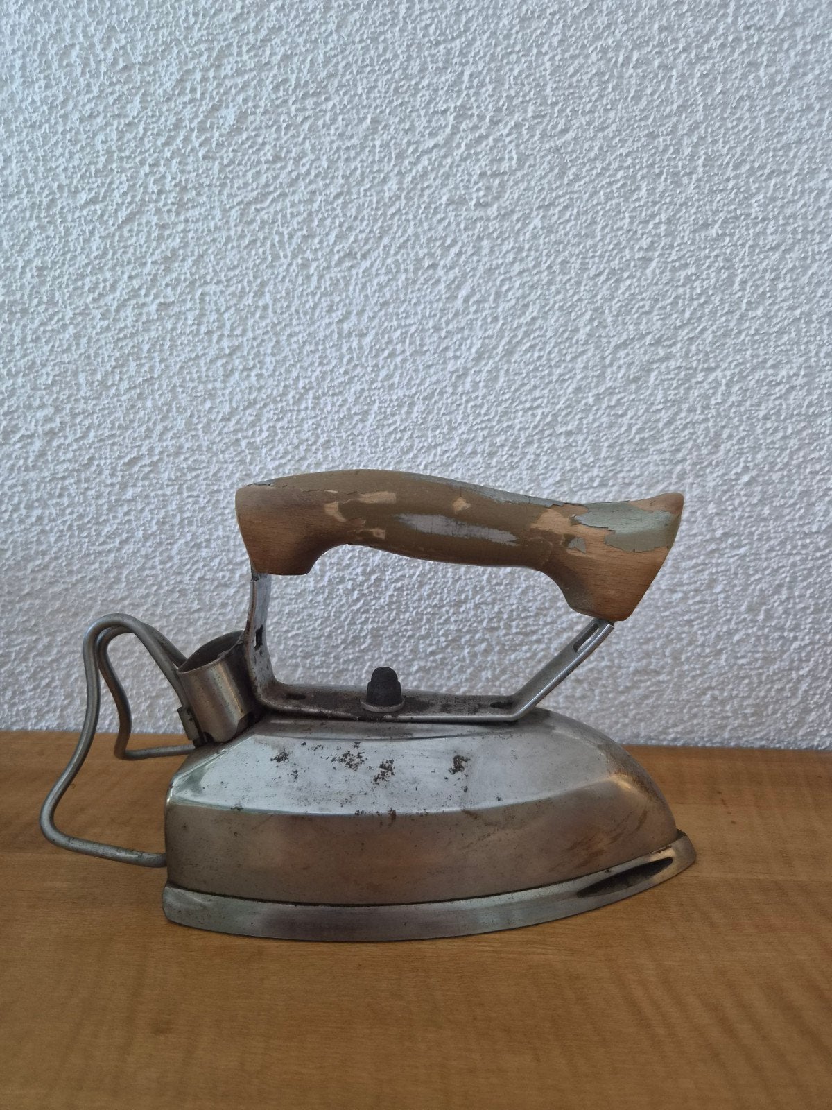 Vintage/antiek elektrisch strijkijzer, decoratie, Ophalen of Verzenden