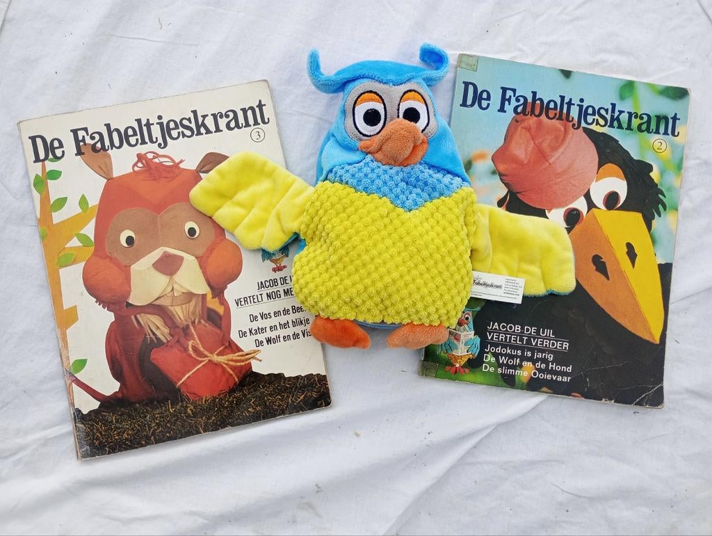 De Fabeltjeskrant boeken en meneer de uil handpop, Ophalen of Verzenden, Gelezen, Jacob de Uil, Fictie algemeen