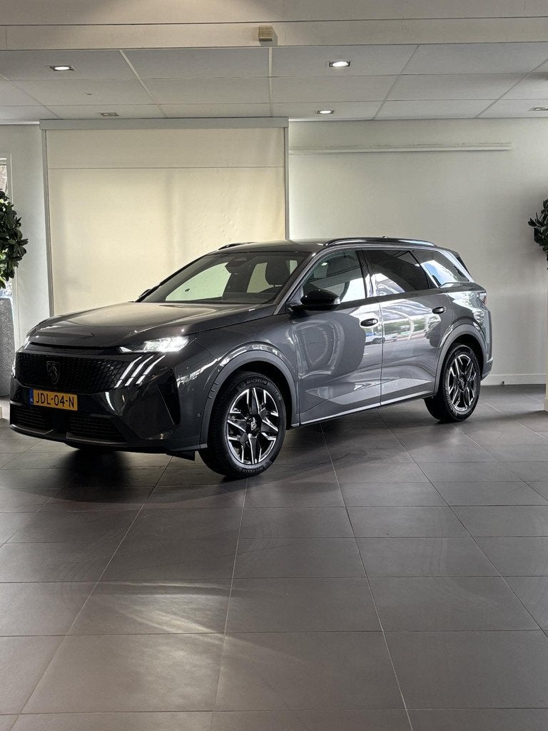 Peugeot 5008 1.2 Hybrid 145 Allure, Auto's, Peugeot, Gebruikt, 1199 cc, Origineel Nederlands, Parkeersensor