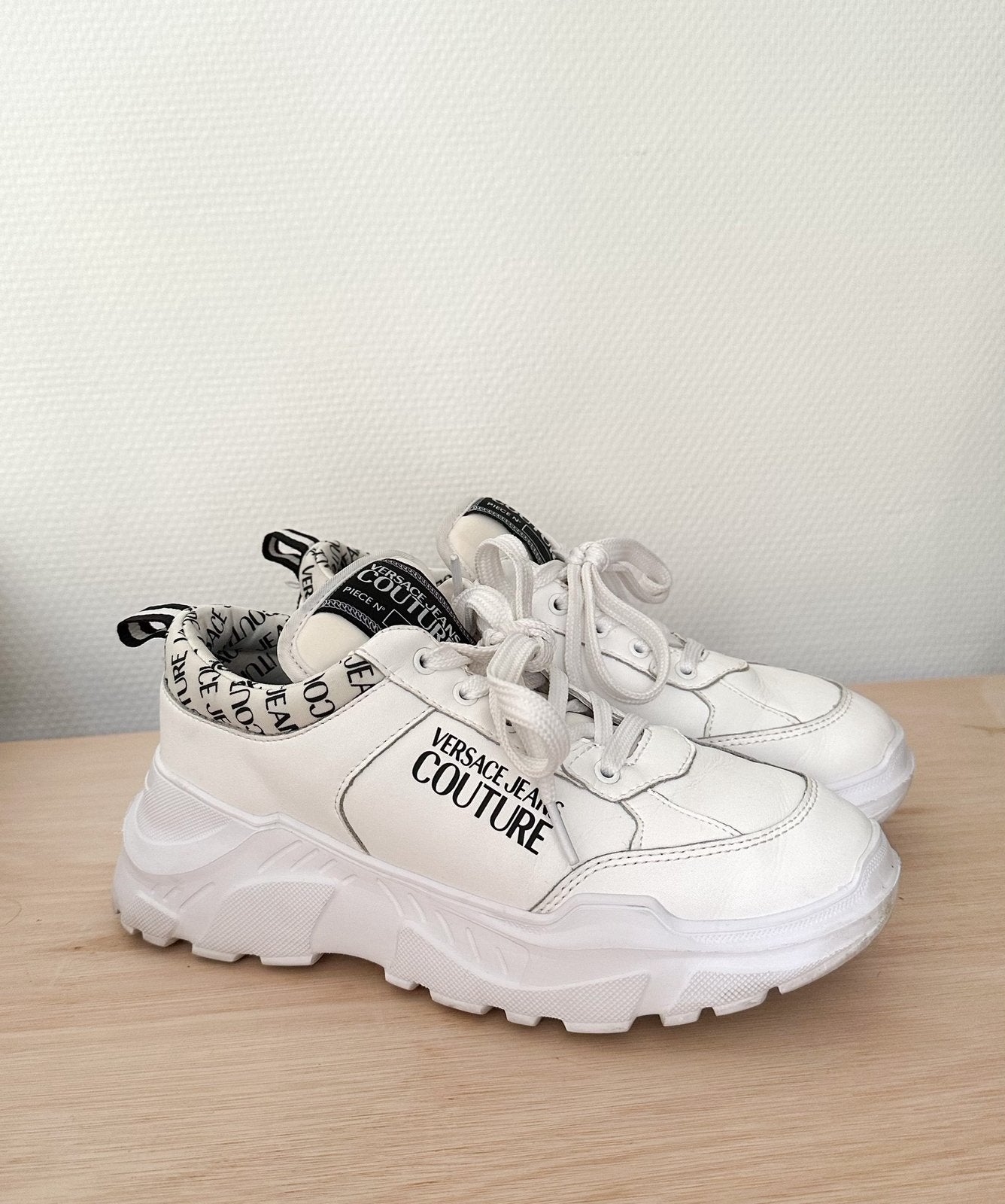 Versace Jeans Couture chunky sneakers maat 39, Ophalen of Verzenden, Wit