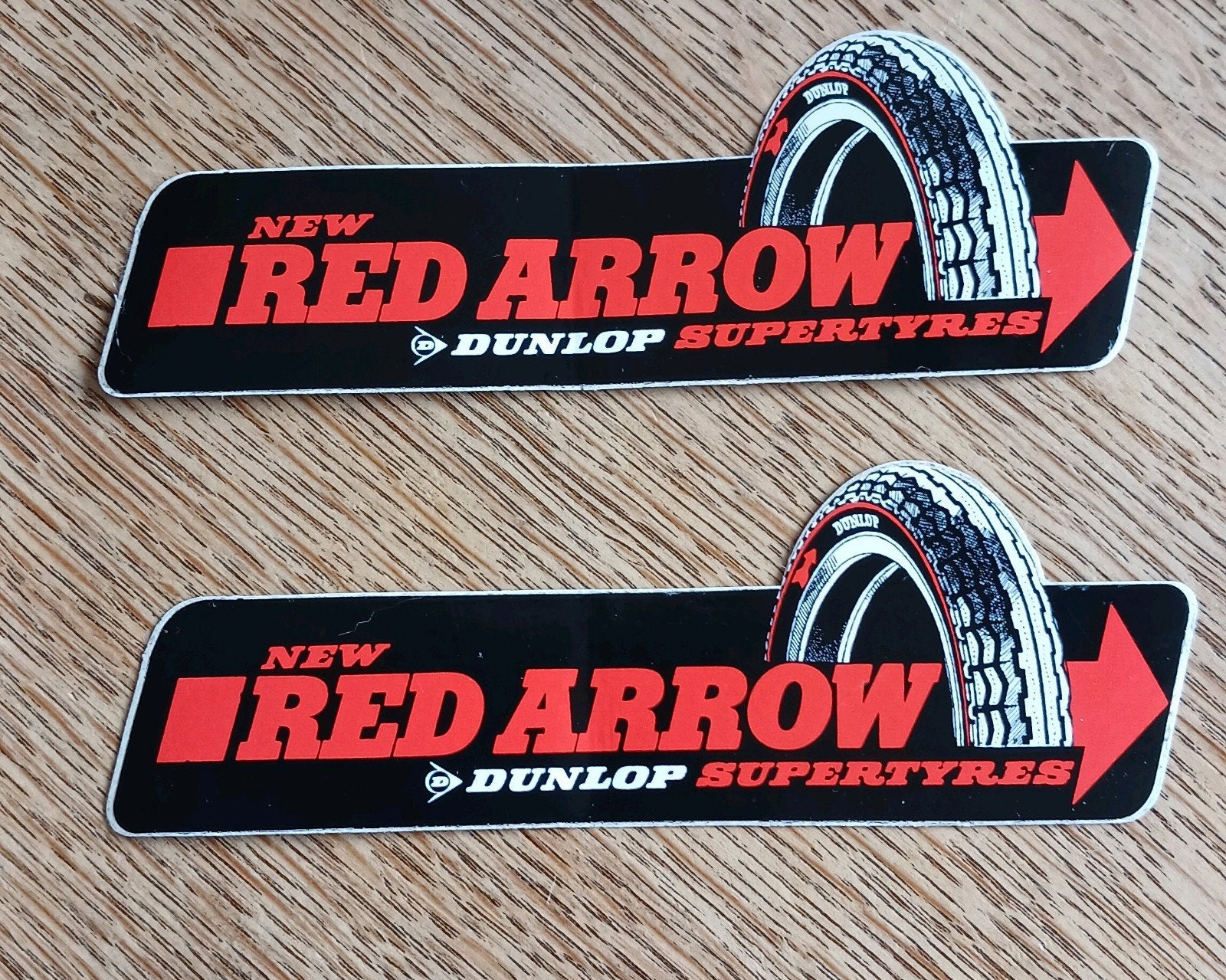 Setje originele stickers New Red Arrow Dunlop supertyres, Ophalen of Verzenden, Nieuw