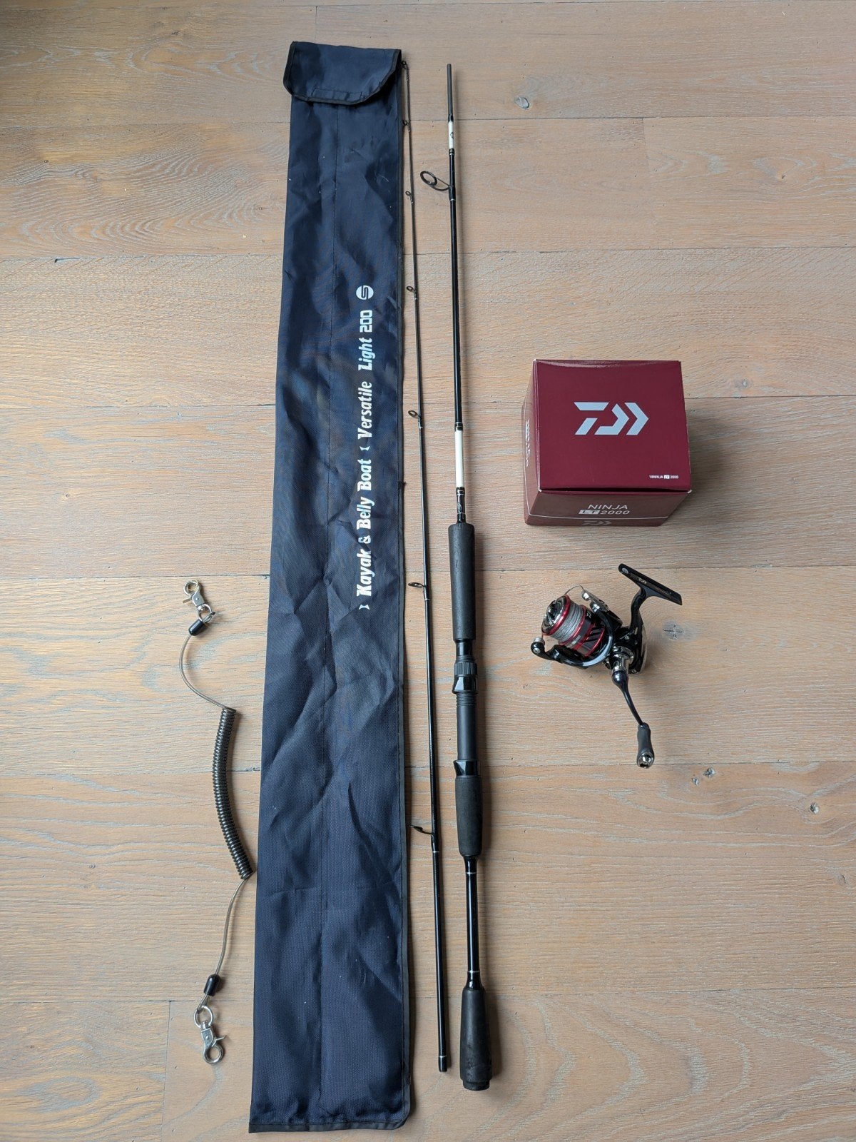 Daiwa Ninja LT 2000 + Spro Swift vis set, Ophalen, Nieuw, Molen