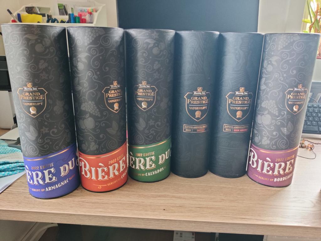 Kartonnen bussen met blikken deksels - Grand Prestige, Ophalen, Gebruikt, Overige, Overige merken