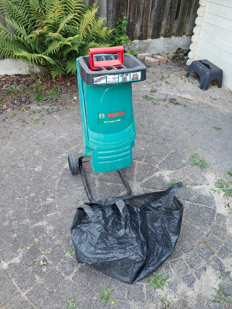hakselaar, Tuin en Terras, Ophalen, Gebruikt, Met opvangzak, Bosch