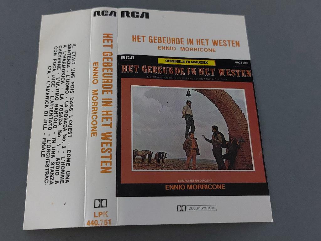 ENNIO MORRICONE - HET GEBEURDE IN HET WESTEN (MC), Filmmuziek en Soundtracks, 1 bandje, Ophalen of Verzenden, Zo goed als nieuw