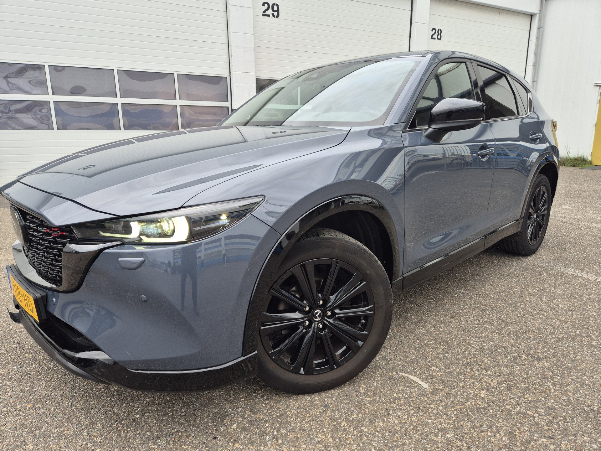 Mazda CX-5 2.0 e-SkyActiv-G M Hybrid 165 Homura EXPORT PRIJS, Auto's, Mazda, Gebruikt, 4 cilinders, 2000 kg, Bedrijf