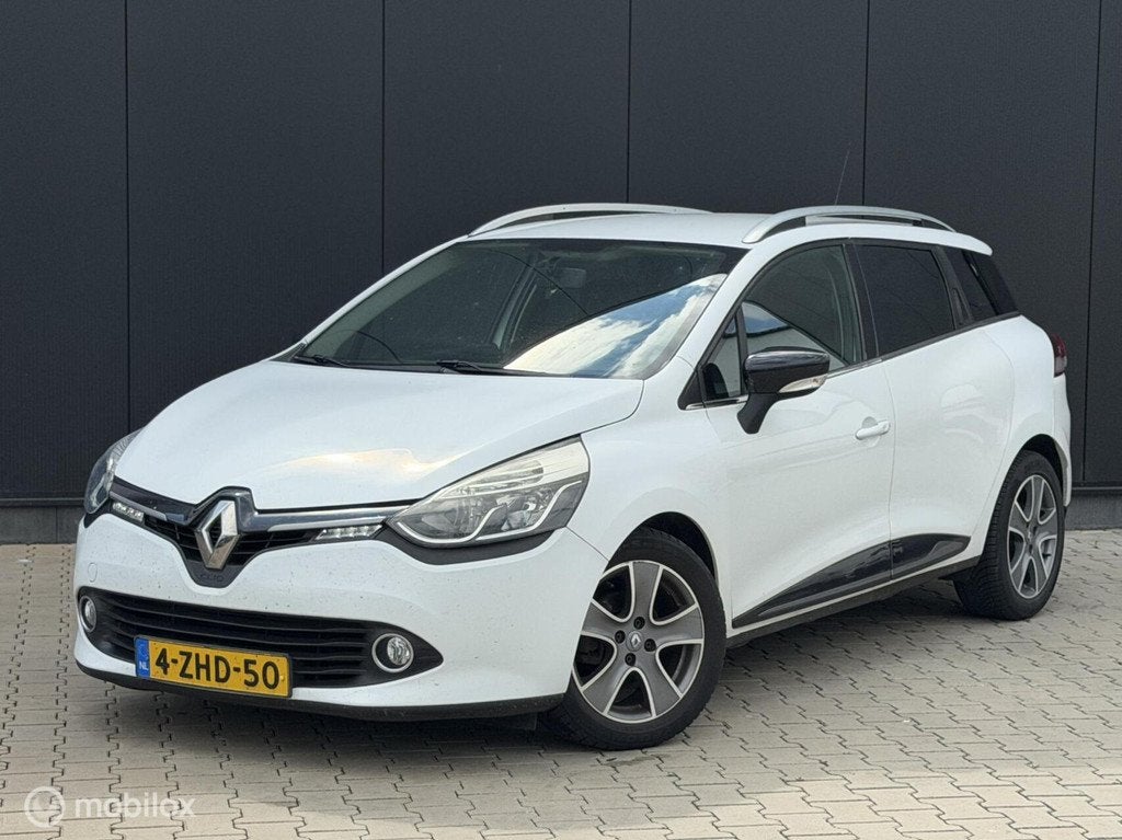 Renault Clio Estate 1.5 dCi ECO Night&Day | CRUISE | AIRCO |, Auto's, Renault, Voorwielaandrijving, Euro 5, Gebruikt, Zwart