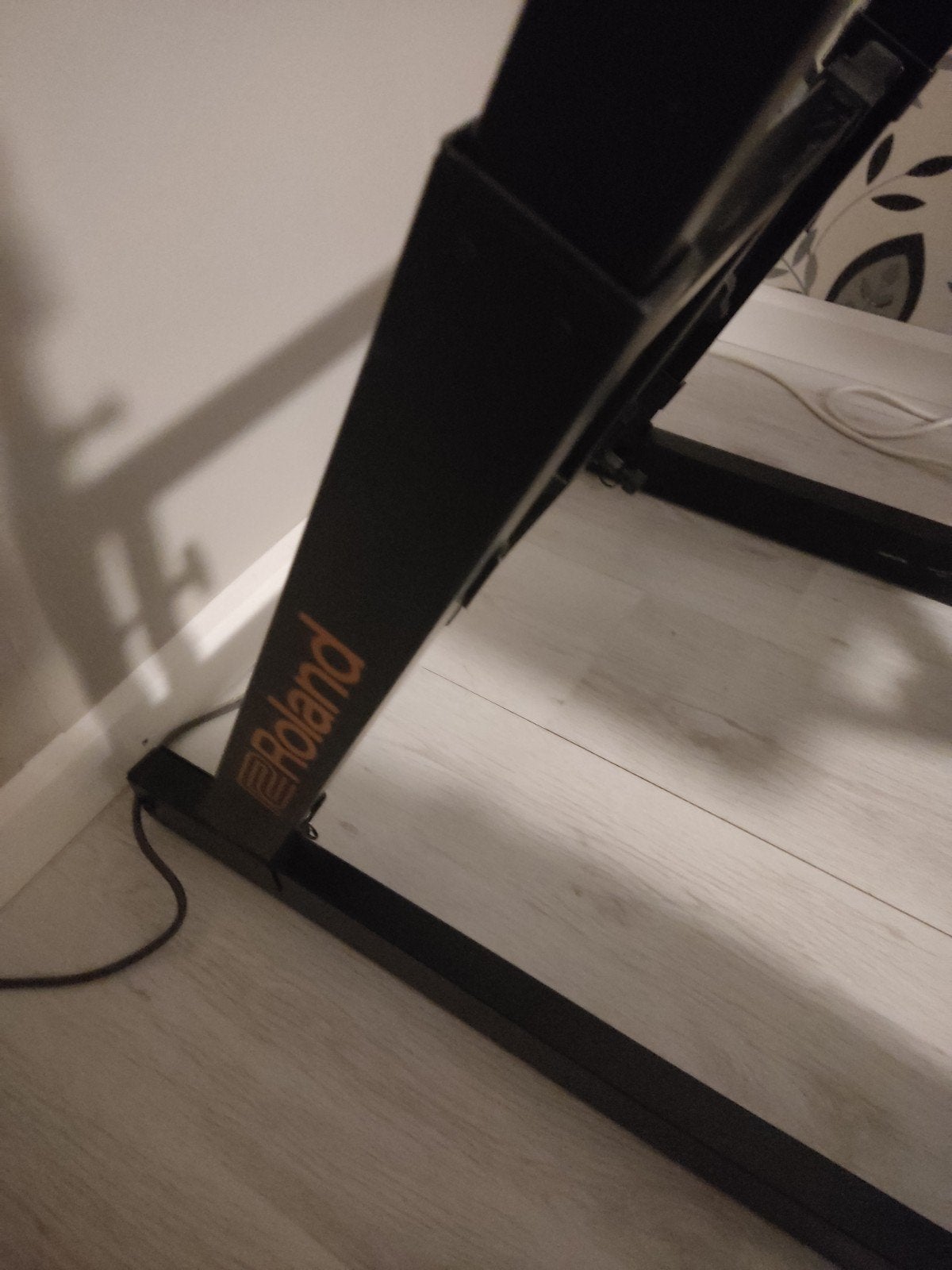 Roland KS11Z Keyboardstandaard - Zwart, Gebruikt, Muziek en Instrumenten, Ophalen, Gebruikt, Instrumentstandaard, Keyboard of Synthesizer
