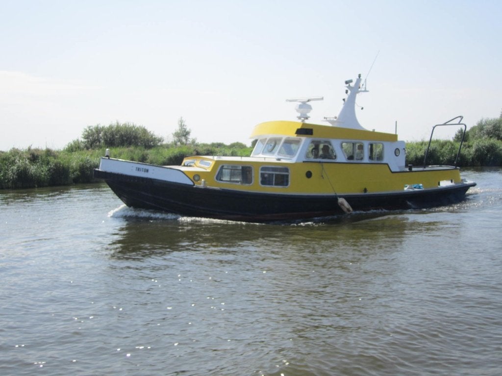MS  Triton motorvlet, Watersport en Boten, Gebruikt, Binnenboordmotor, Diesel, 110 cm