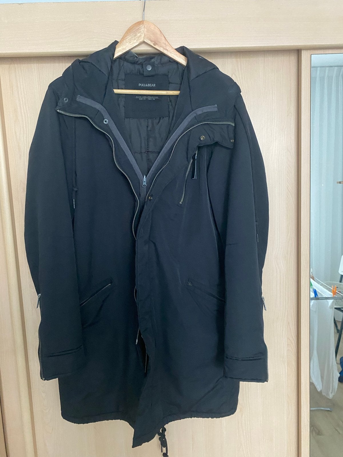 Pull&Bear Zwarte Winterjas Maat M, Kleding | Heren, Ophalen, Gedragen, Maat 48/50 (M), Zwart