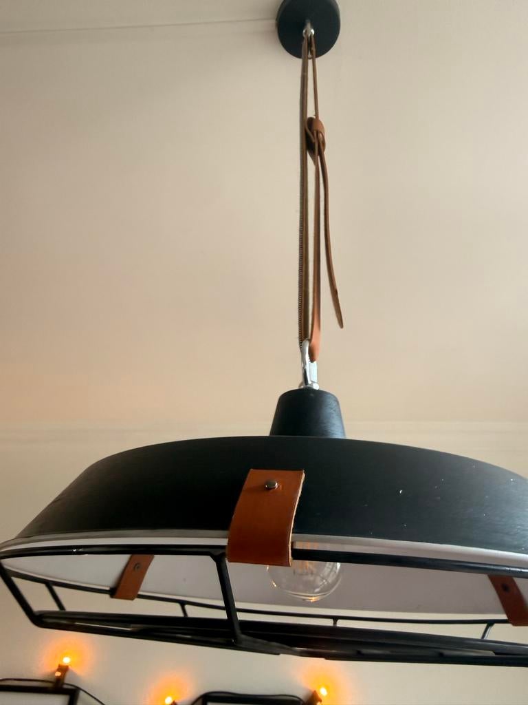 Industriële hanglampen met riem, 2 stuks, Ophalen, Gebruikt, Metaal, Minder dan 50 cm