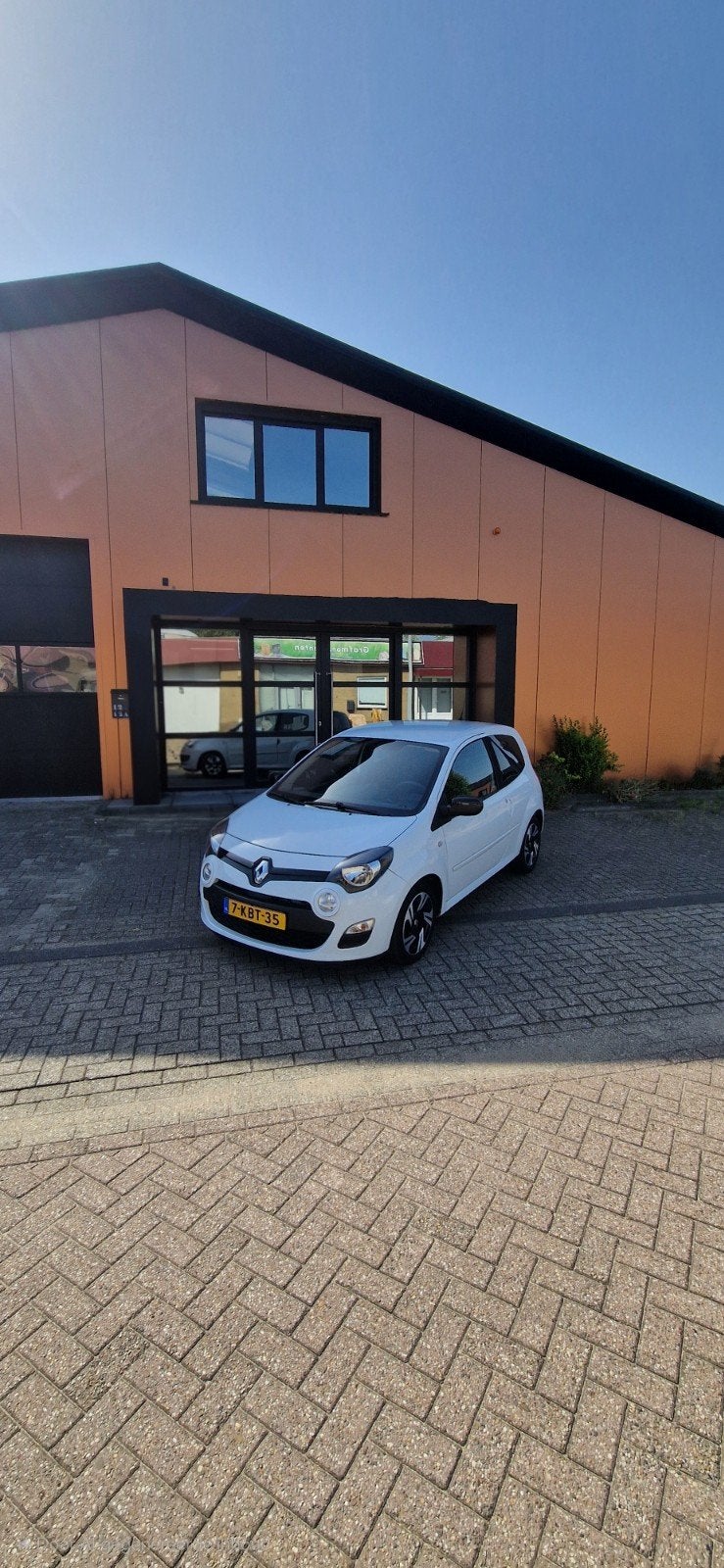 Renault Twingo 1.2 16V 2013 Wit lage kmstand, Voorwielaandrijving, 839 kg, 74 pk, 4 cilinders