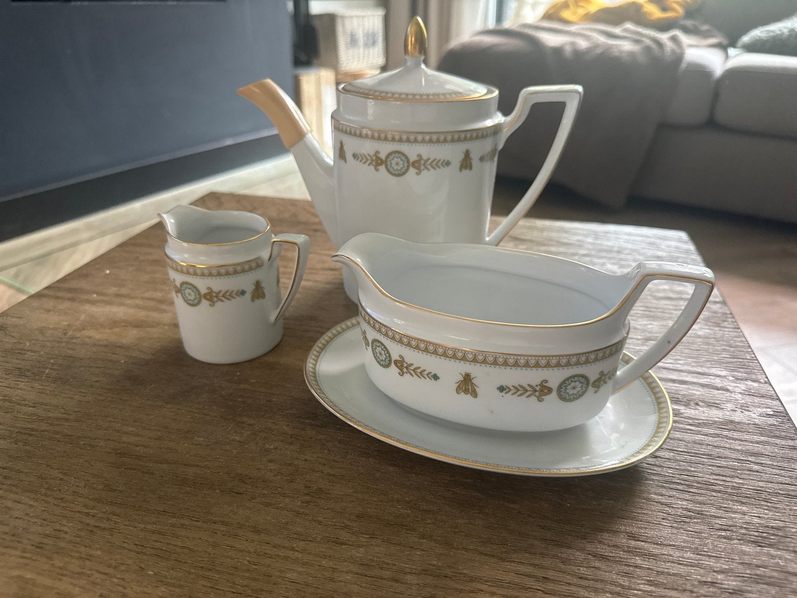 Eachenbach Bavaria Servies met Gouden Vlieg Dessin, Ophalen of Verzenden