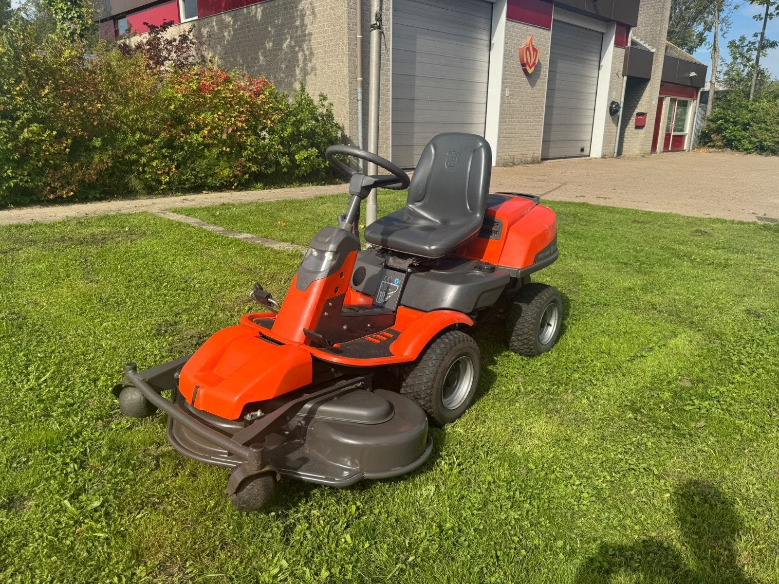 Husqvarna r15 awd 4x4 proffesionelle zitmaaier met kawasaki, Ophalen, Gebruikt, Elektrische starter, 90 tot 120 cm