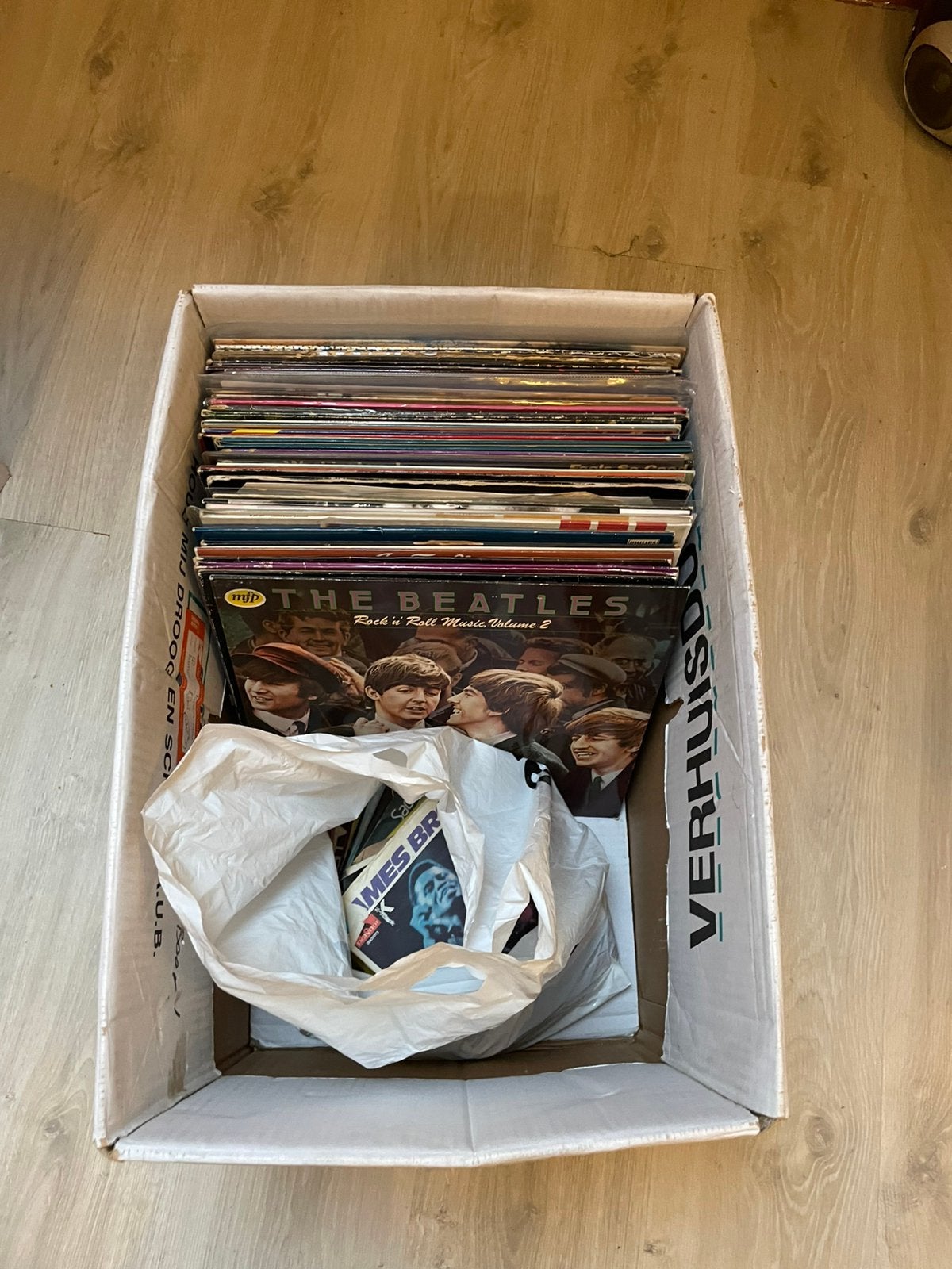 Doos lp’s en single’s, Ophalen, Zo goed als nieuw, Overige formaten