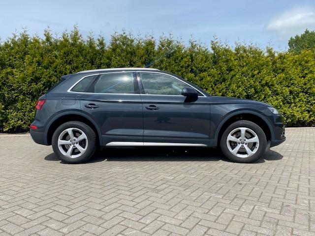 Audi Q5 2.0 Tfsi Quattro 252pk S Tronic 2017 Grijs, 4 cilinders, Leder en Stof, Bedrijf, SUV of Terreinwagen