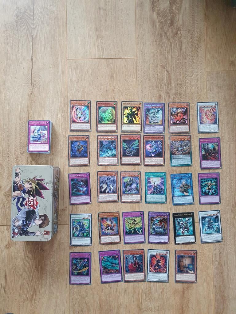 Yu-Gi-Oh! Kaarten, Ophalen of Verzenden, Zo goed als nieuw, Meerdere kaarten