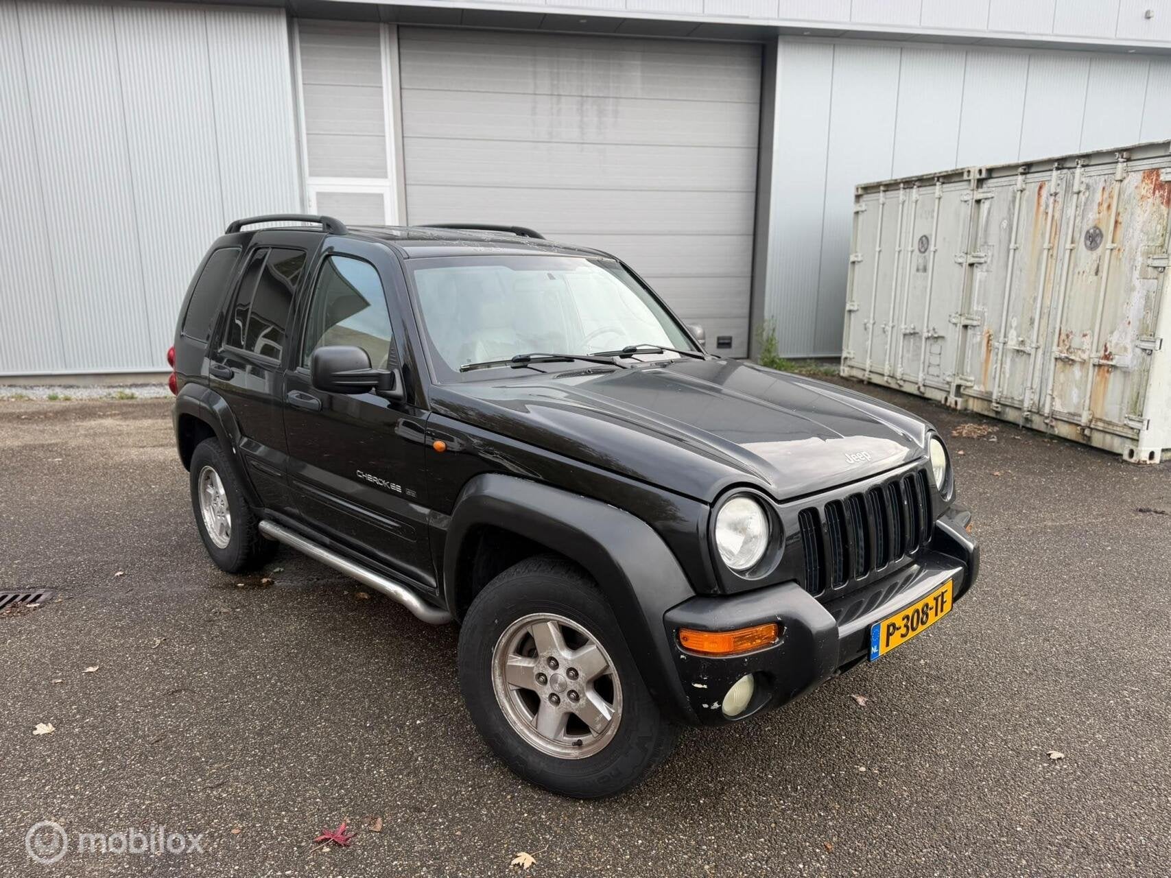 Jeep Cherokee 3.7 V6 Limited 4x4 / Automaat / Airco / Cruise, Auto's, Automaat, 3700 cc, Gebruikt, Zwart