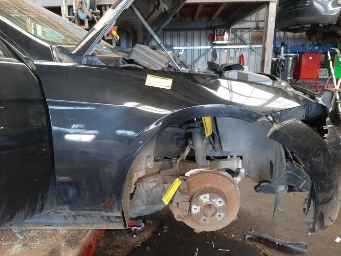Scherm rechts-voor van een BMW 3-Serie (475/9), Gebruikt, -, -, Ophalen of Verzenden