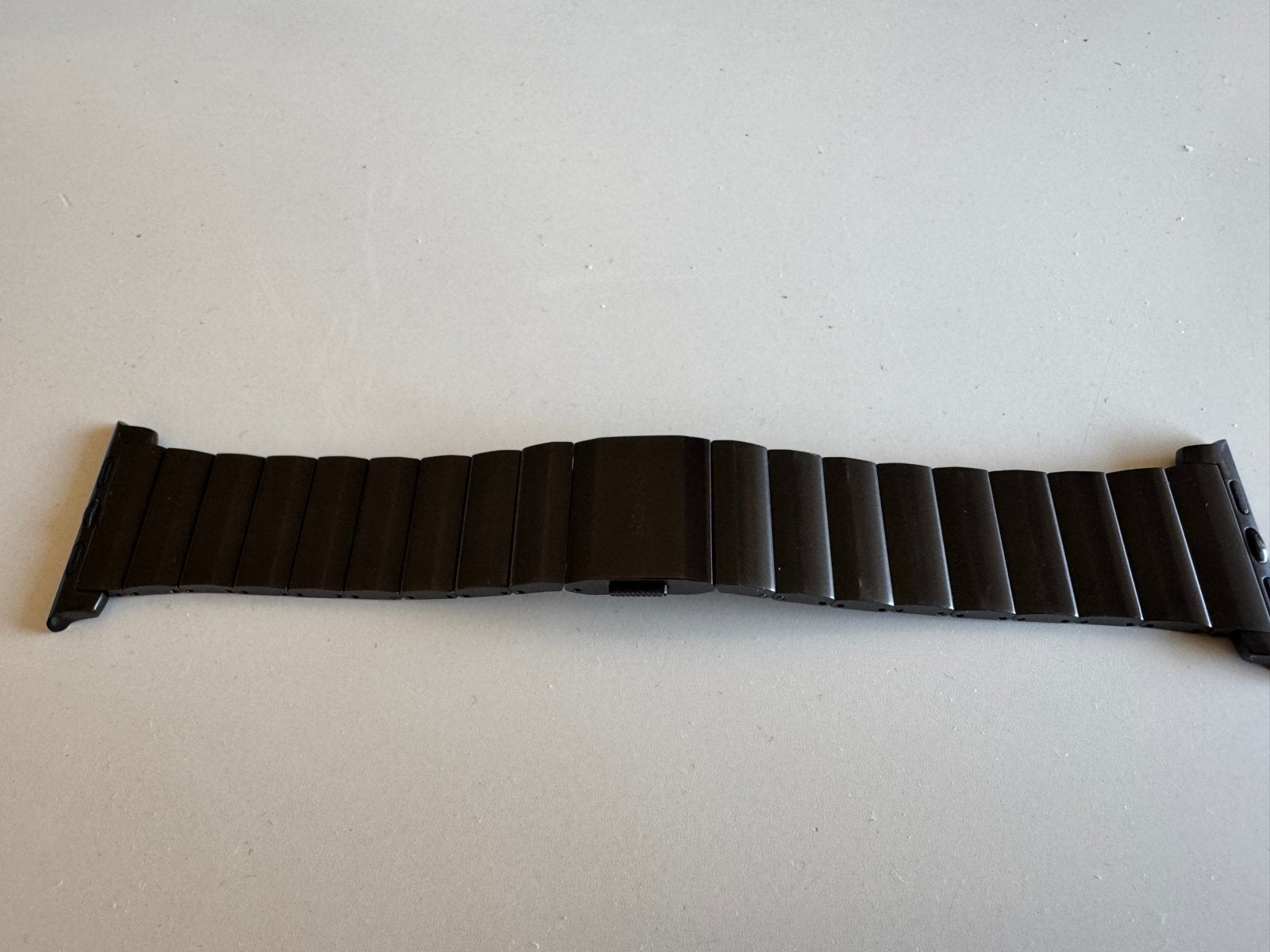 Nomad Titanium Band 44/42mm Zwart Apple Watch Bandje, Ophalen of Verzenden, Zo goed als nieuw, Zwart