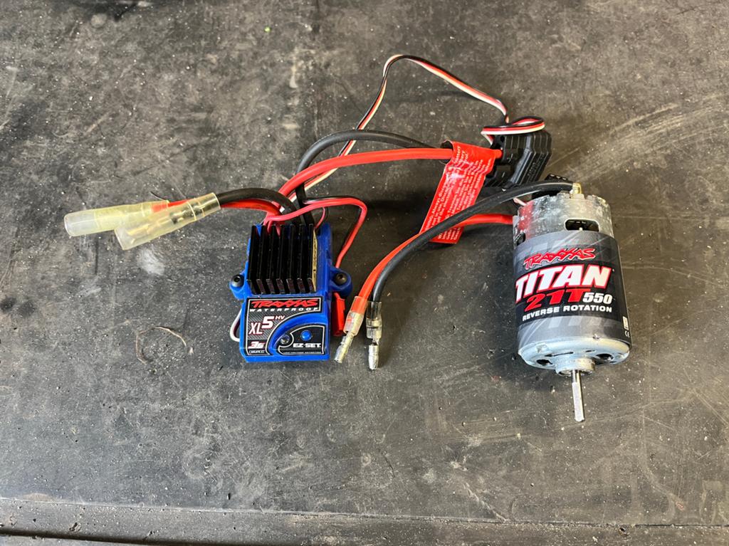 Traxxas XL5hv regelaar en Titan 550 21t motor set combo, Ophalen of Verzenden, Zo goed als nieuw, Elektro, Onderdeel