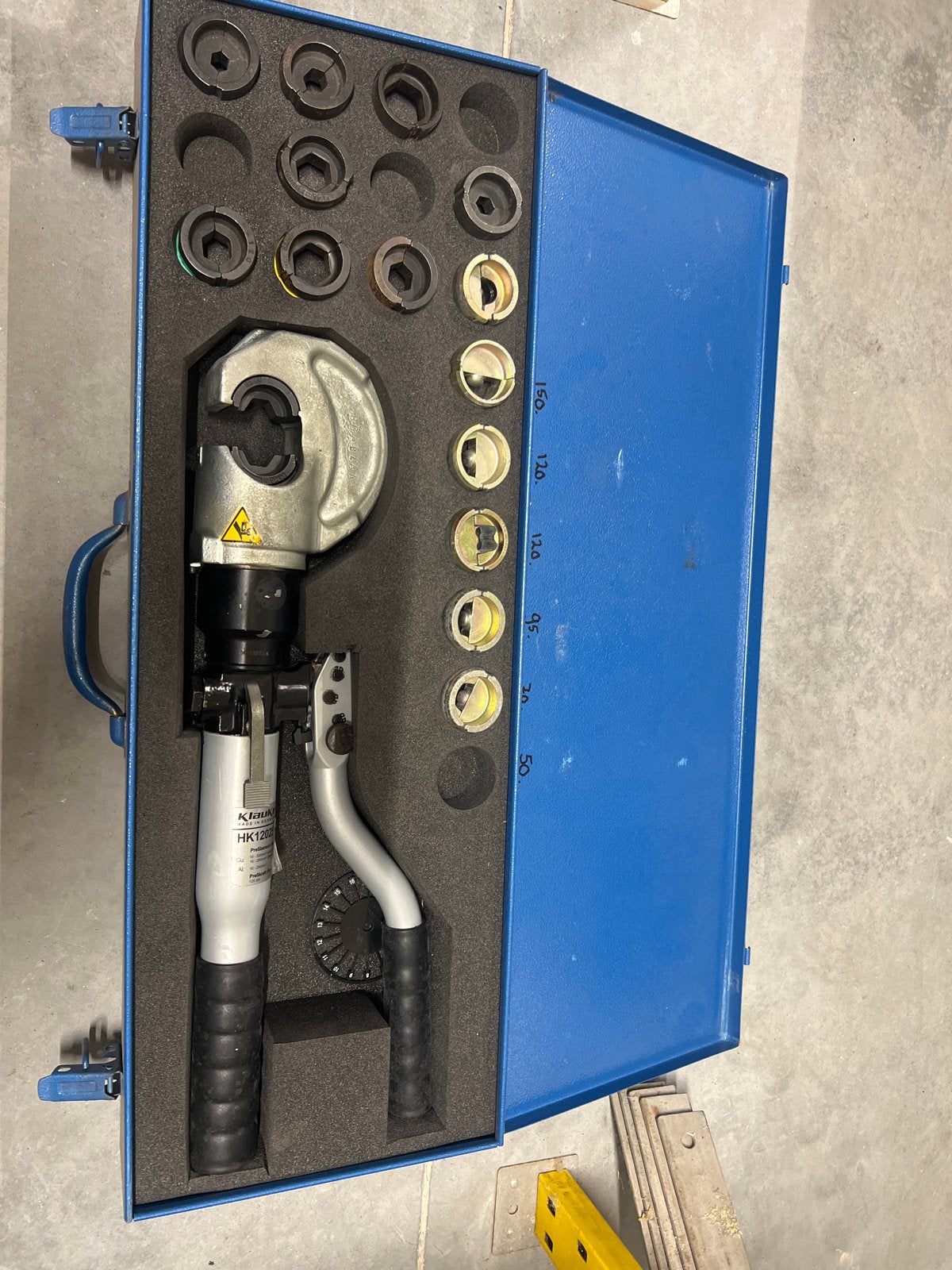 Klauke HK12025 Hydraulische Perstang met Koffers, Ophalen of Verzenden, Gebruikt, Tang, Overige merken