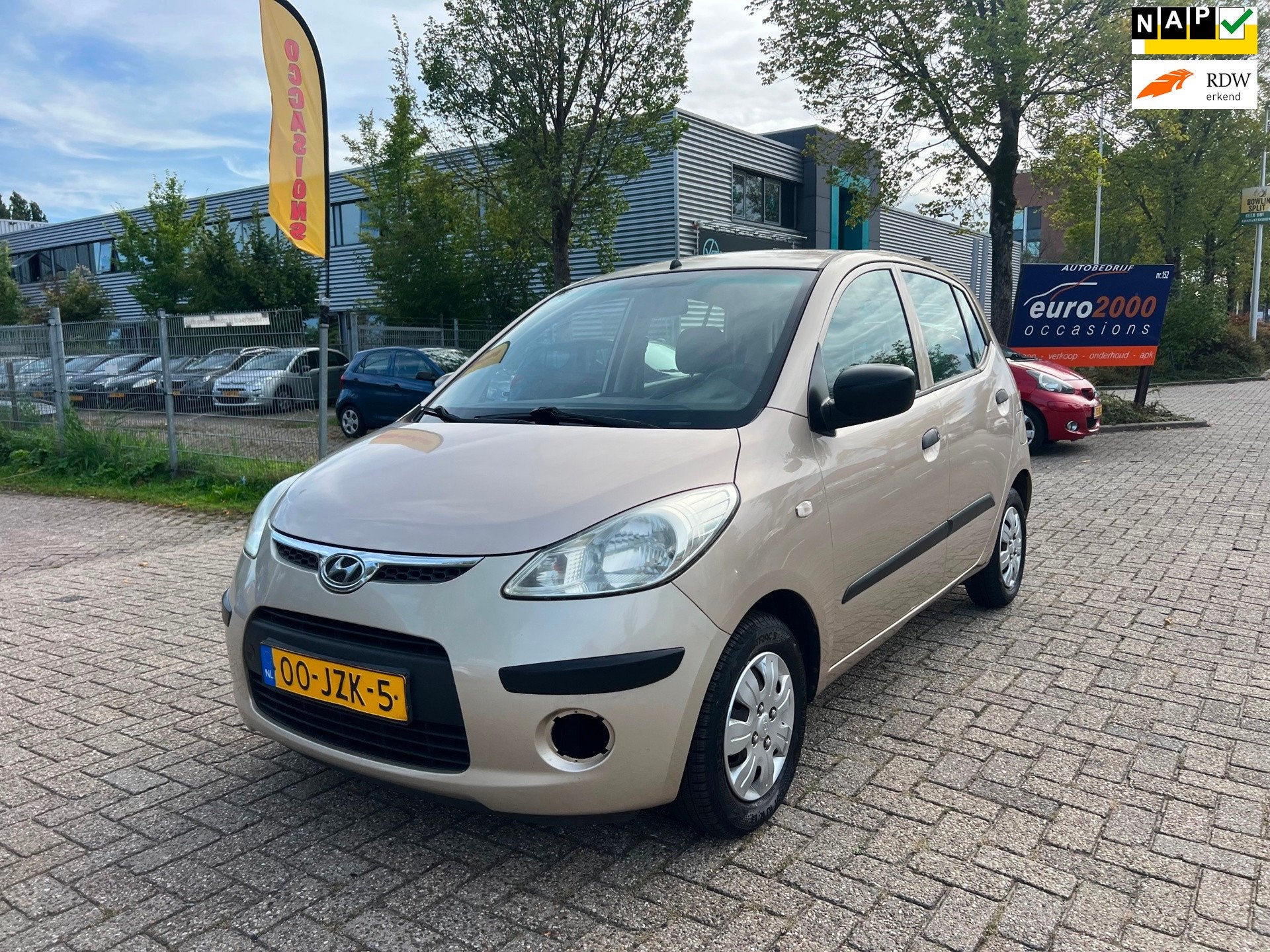 Hyundai I10 1.1 Active Cool - Airco - Nieuwe Apk - Netjes, Voorwielaandrijving, Gebruikt, 400 kg, Beige